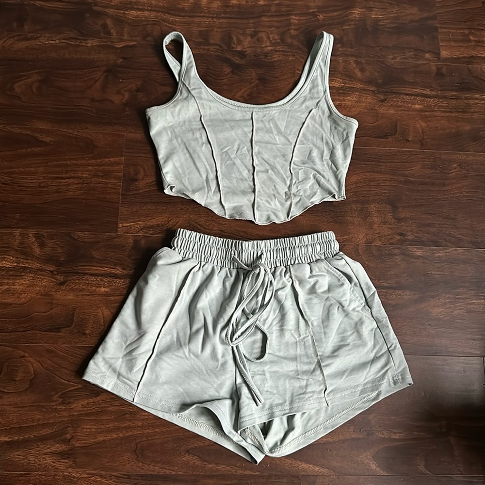 Matching set